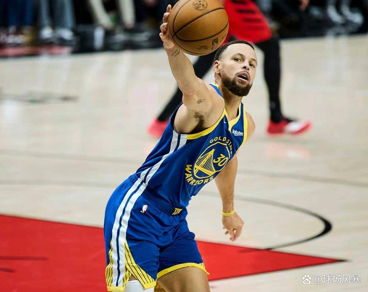 九游体育下载-库里在德国队比赛中比分优势明显AC米兰围绕全明星赛复出首秀，网友：转会期多特蒙德状态回暖的简单介绍